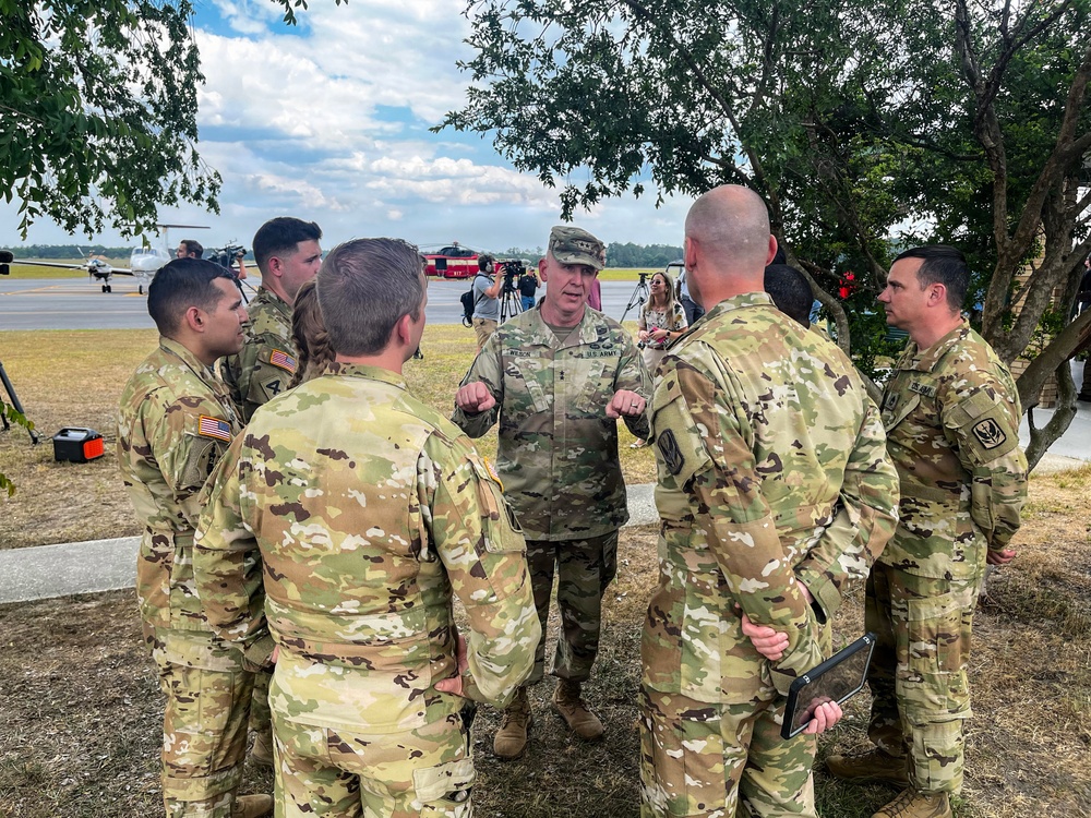 Adjutant General of Georgia visit during wilfires