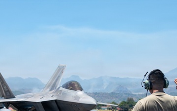 Hawaiian Raptors arrive at Basa Air Base for Exercise Cope Thunder 26-1