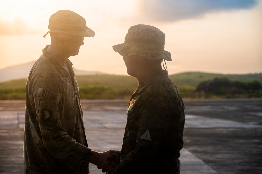 Balikatan 2026: U.S., AFP, ADF Soldiers attend U.S. reenlistment ceremony