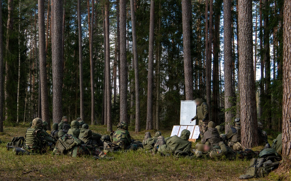 U.S. Soldiers, Lithuanian Riflemen’s Union train during Week 2 of Leader Validation Exercise