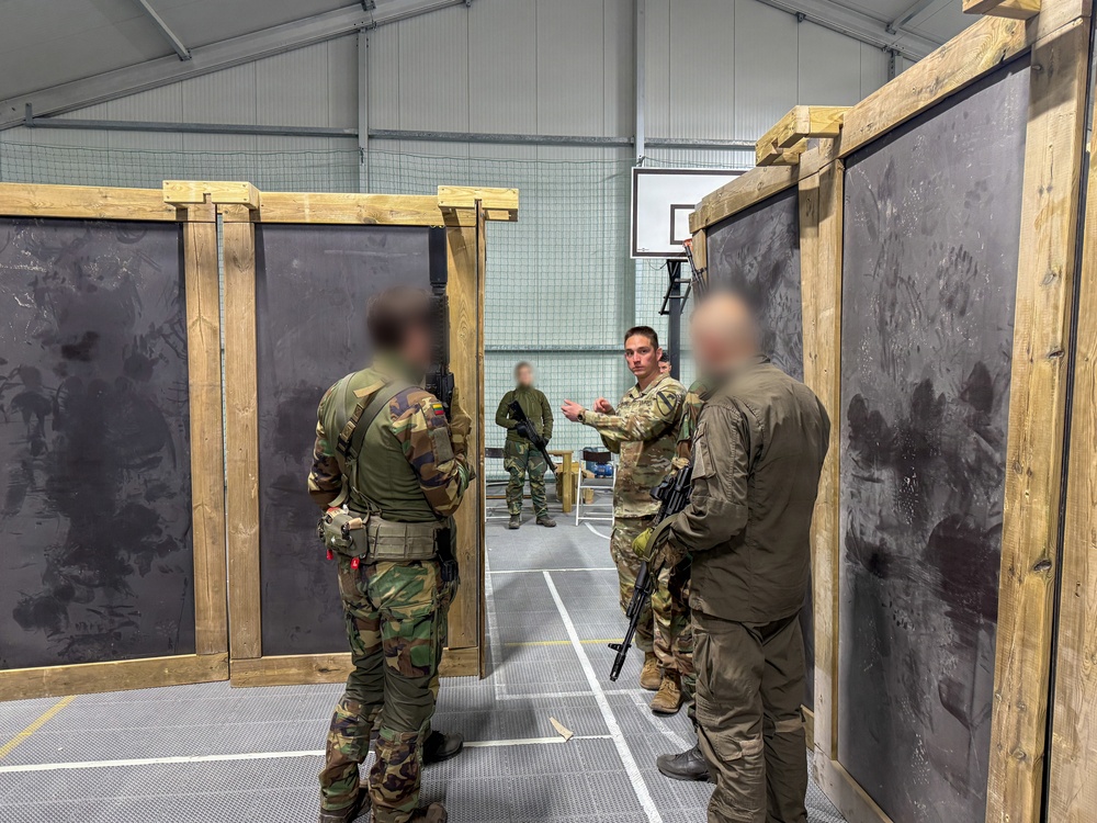 U.S. Soldiers, Lithuanian Riflemen’s Union train during Week 2 of Leader Validation Exercise