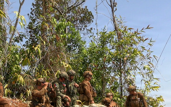 Balikatan 2026: U.S. Marines with MRF-D 26 fire FIM-92 Stinger missiles during a combined live fire event