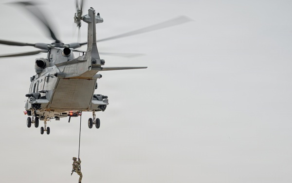 Flintlock 2026 participants conduct fast rope training