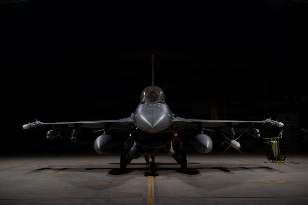 480th MGFE launches F-16 Fighting Falcons