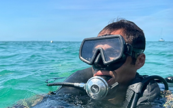 Combat Diver Qaulification Course Students Training