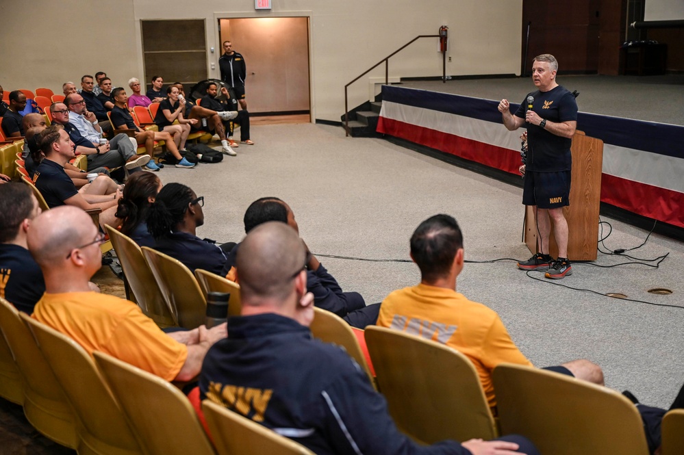 Navy Recruiting Command hosts a Resiliency Day
