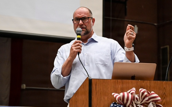 Navy Recruiting Command hosts a Resiliency Day