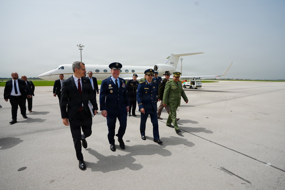 Gen. Dagvin R.M. Anderson, Commander of U.S. Africa Command Visits Algeria to Strengthen Strategic Cooperation on Regional Security