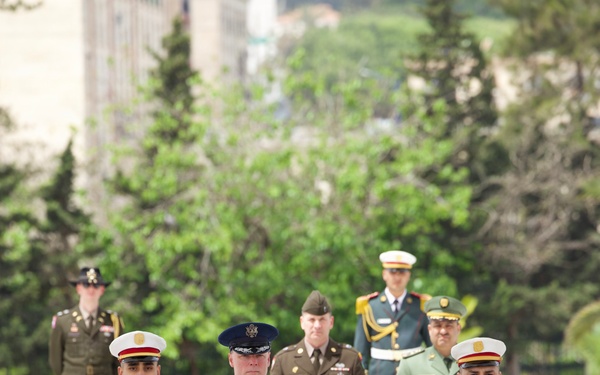 Gen. Dagvin R.M. Anderson, Commander of U.S. Africa Command Visits Algeria to Strengthen Strategic Cooperation on Regional Security