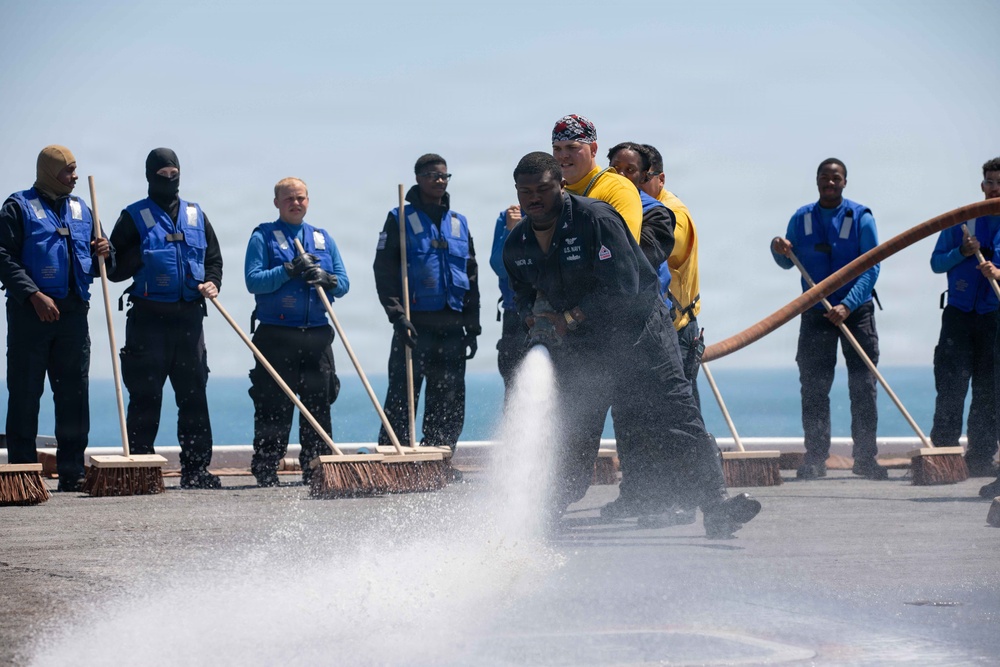 IKE departs Norfolk Naval Shipyard for Sea Trials