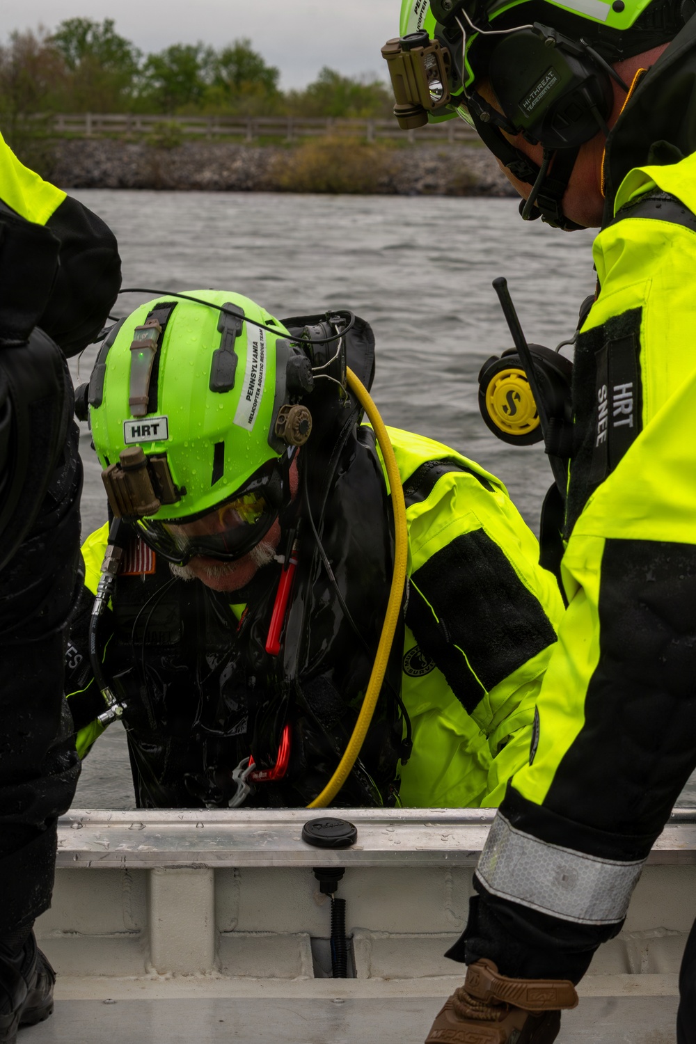 Pa. Helicopter Aquatic Rescue Team conducts water training at Memorial Lake