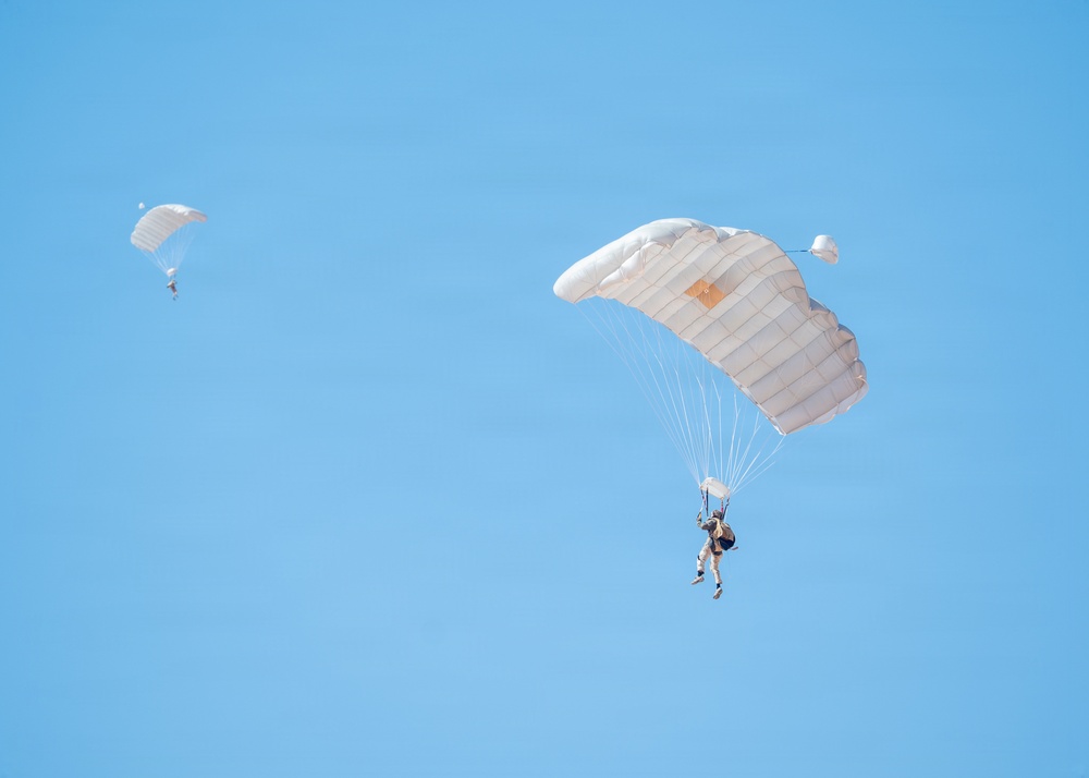 Multinational forces conduct military free fall training during Flintlock 2026