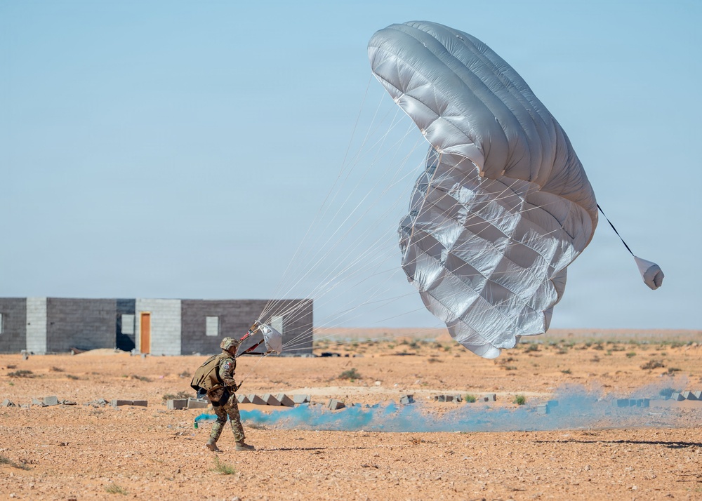 Multinational forces conduct military free fall training during Flintlock 2026