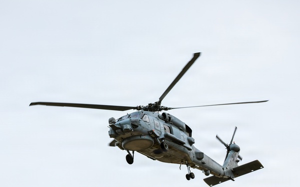 VX-1 conducts flight operations