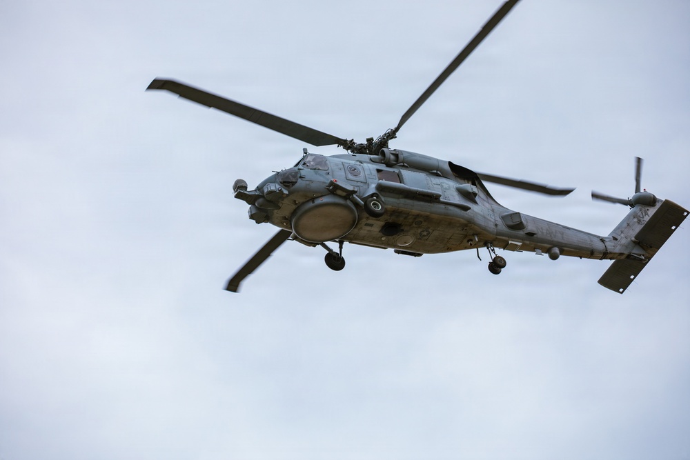 VX-1 conducts flight operations