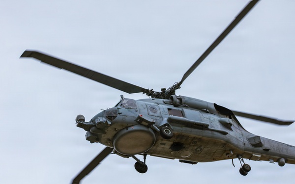 VX-1 conducts flight operations