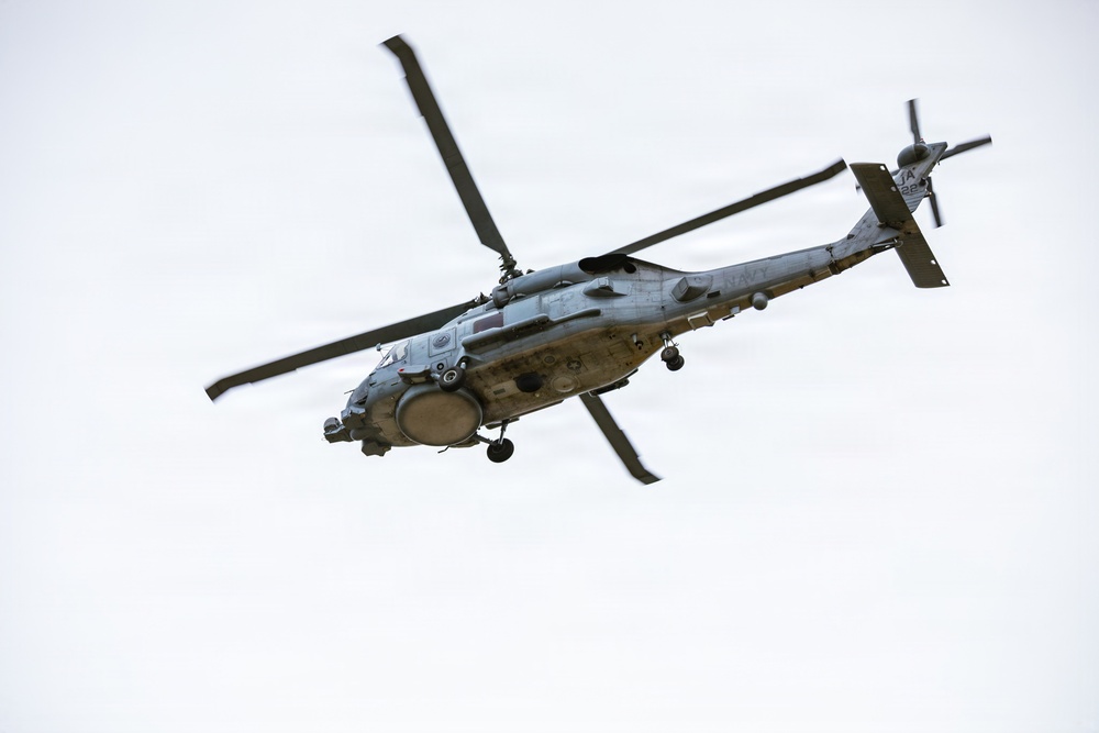 VX-1 conducts flight operations