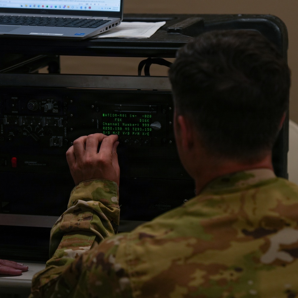The 1st AD CAB upgrades their radio communication capabilites