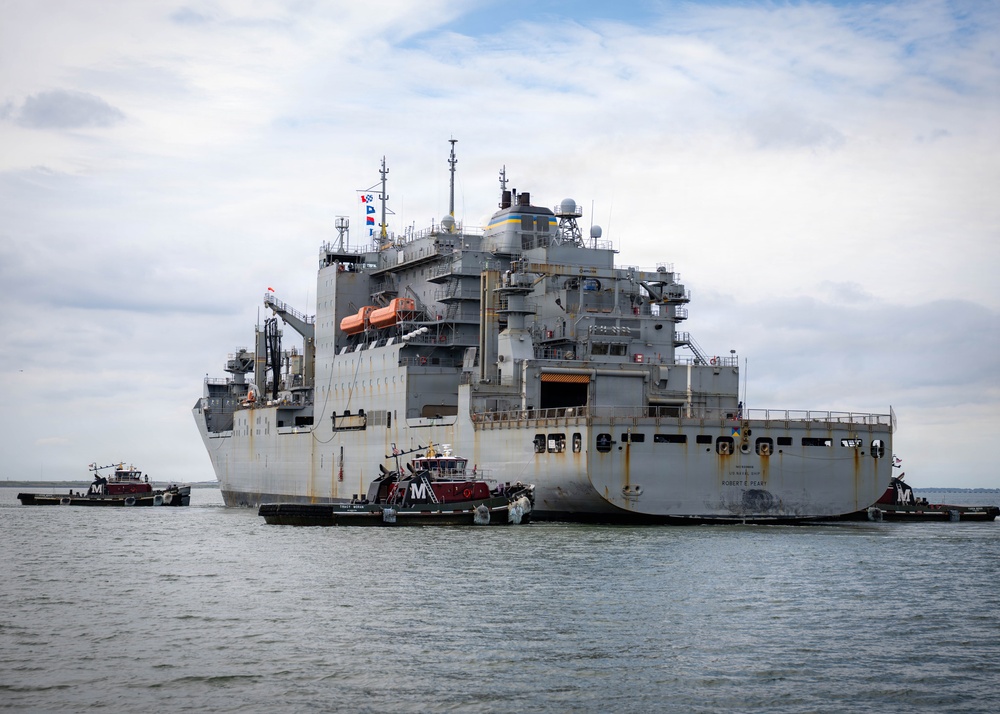USNS Robert E. Peary Enables 4th Fleet Combat Readiness with 154-Day Deployment