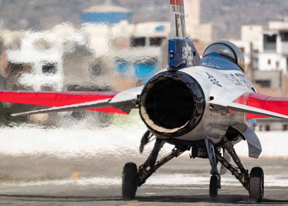 F-16 Viper Demo at Peru Airshow 2026