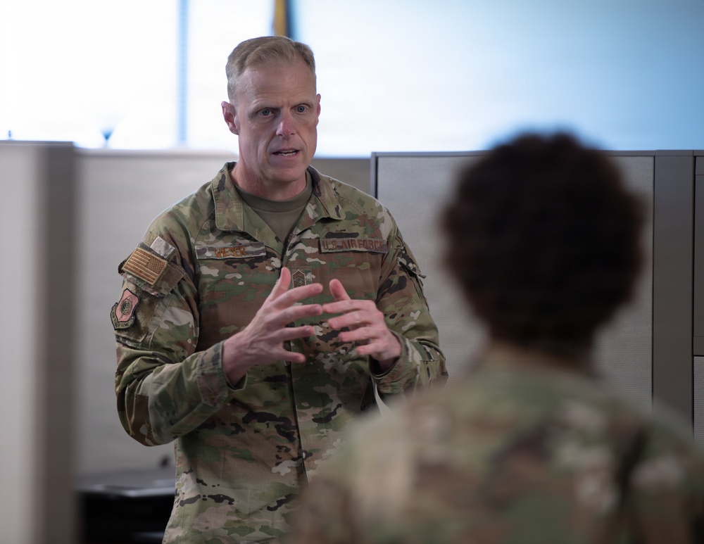 AFLCMC Command Chief visits Hanscom