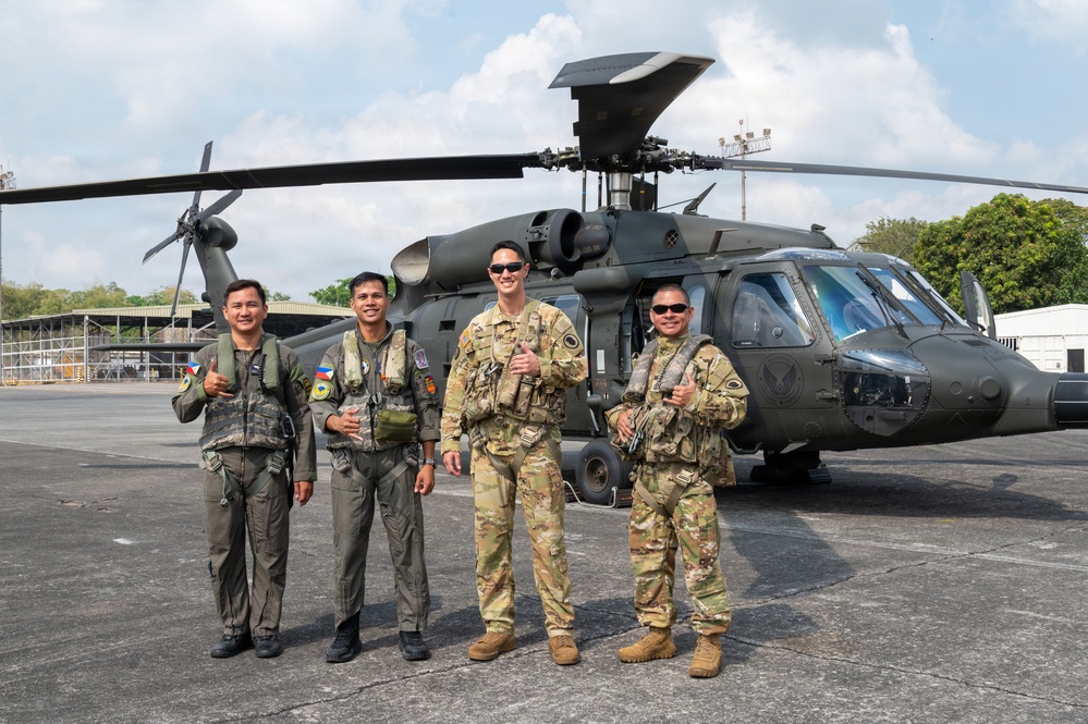 Hawai‘i and Philippine Aircrews Mark Rare Bilateral Milestone Aboard Shared Aircraft