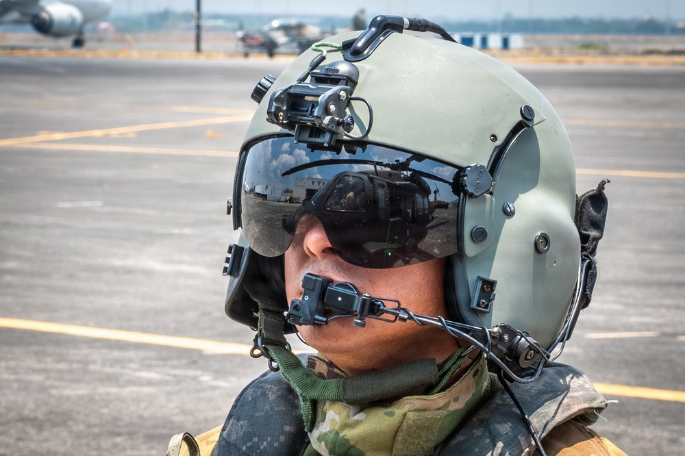 Hawai‘i and Philippine Aircrews Mark Rare Bilateral Milestone Aboard Shared Aircraft