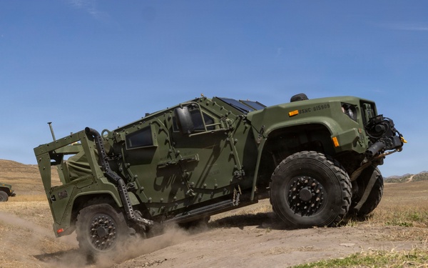 U.S. Marines take the wheel during JLTV operator course