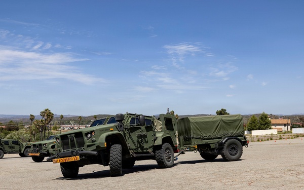U.S. Marines take the wheel during JLTV operator course
