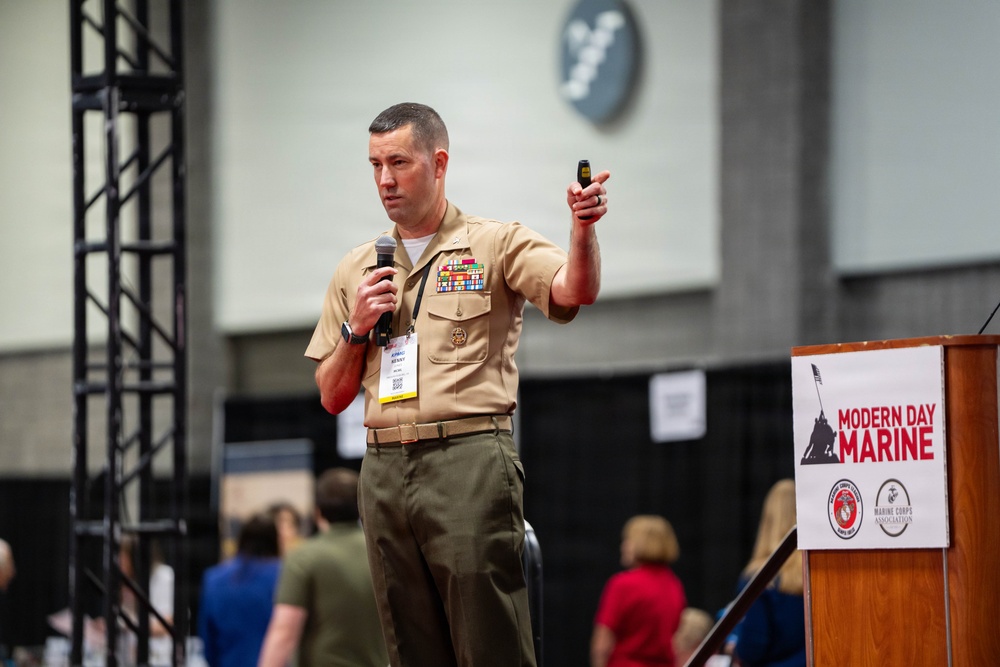 MCWL at Modern Day Marine: Day 2