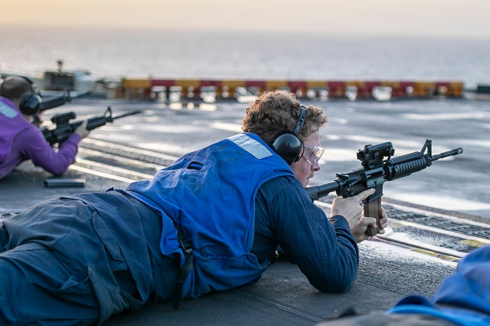 USS Tripoli M4 Gun Shoot