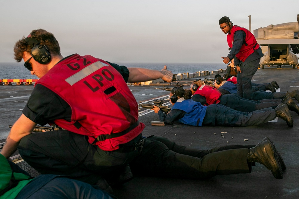 USS Tripoli M4 Gun Shoot