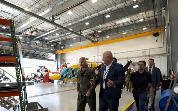 VCJCS visits NAS Whiting Field; presents "Wings of Gold"