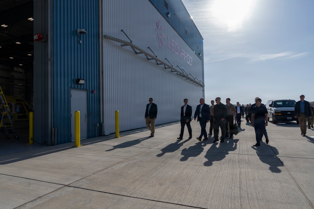 VCJCS visits NAS Whiting Field; presents "Wings of Gold"