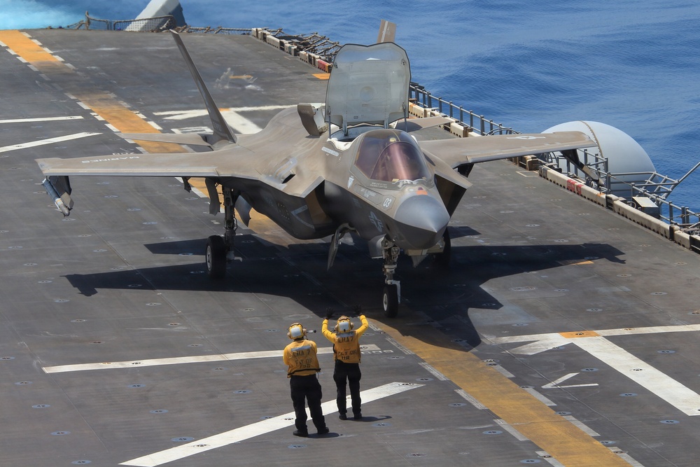 USS Tripoli F-35 Flight Ops