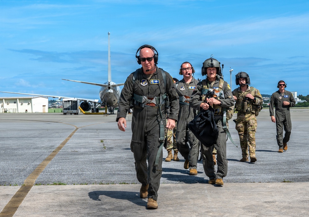 5th Air Force commander visits Kadena, underscores readiness