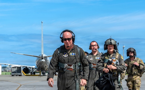 5th Air Force commander visits Kadena, underscores readiness