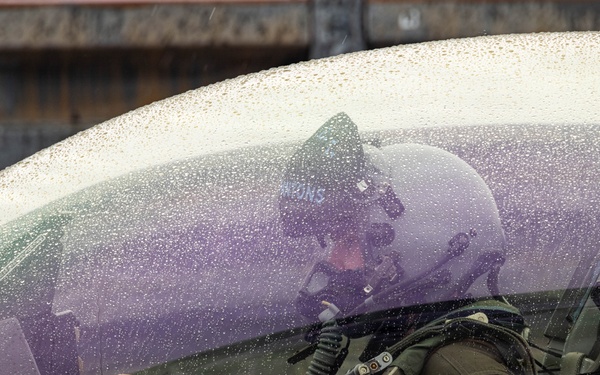 Red Devils fly sorties out of Gwangju Air Base