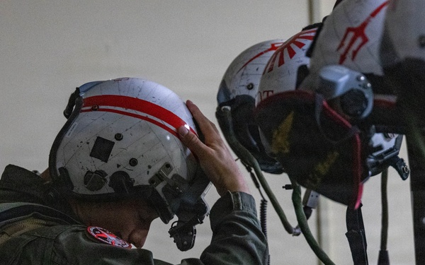 Red Devils fly sorties out of Gwangju Air Base