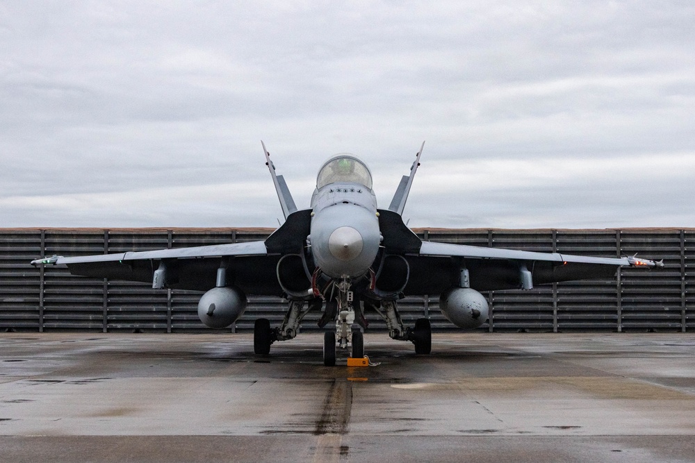 Red Devils fly sorties out of Gwangju Air Base