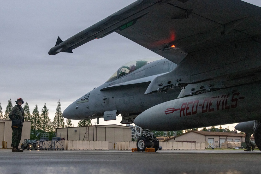 Red Devils fly sorties out of Gwangju Air Base