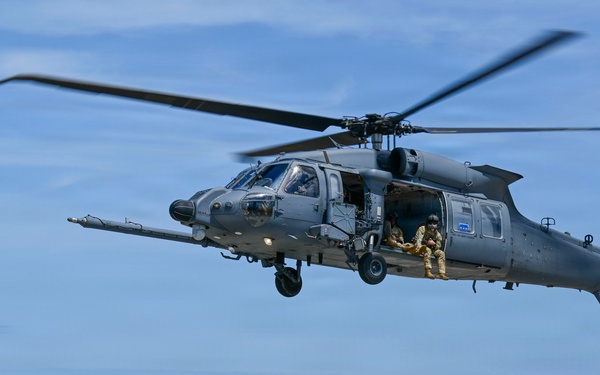 5th Air Force commander visits Kadena, underscores readiness