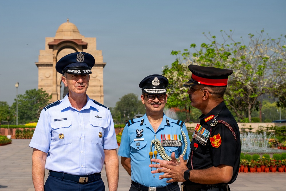Pacific Air Forces Commander visits India