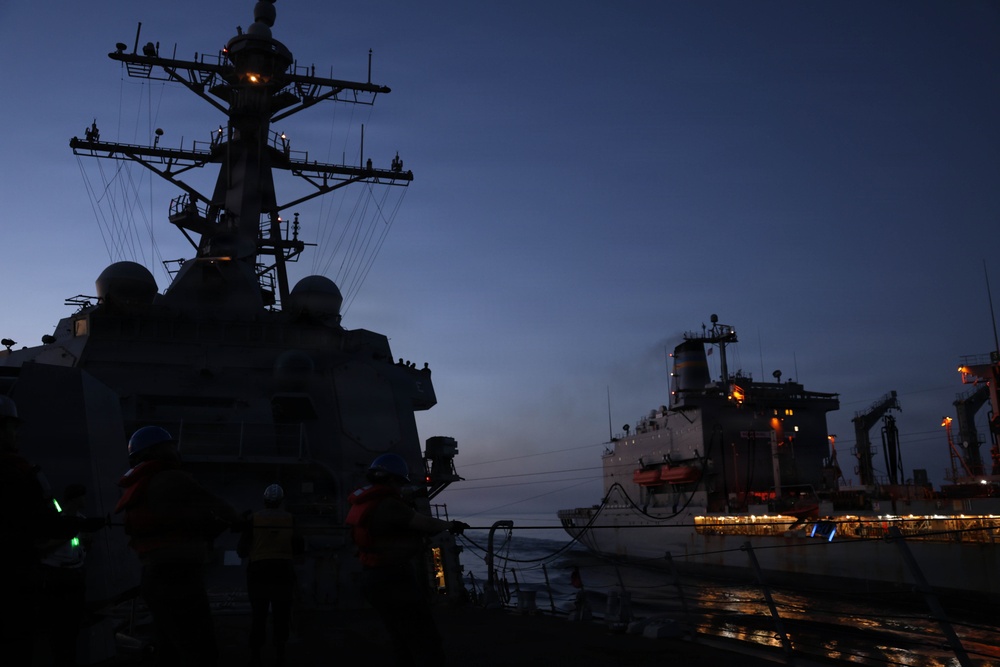 USS Thomas Hudner (DDG 116) Conducts Replenishment-at-Sea