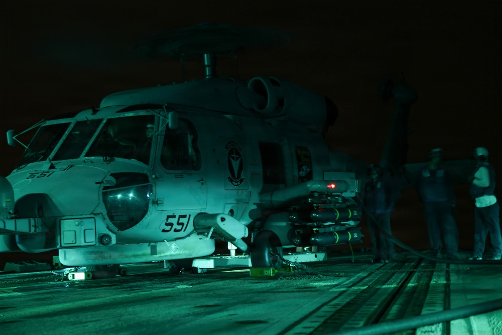 USS Thomas Hudner (DDG 116) Conducts Flight Operations