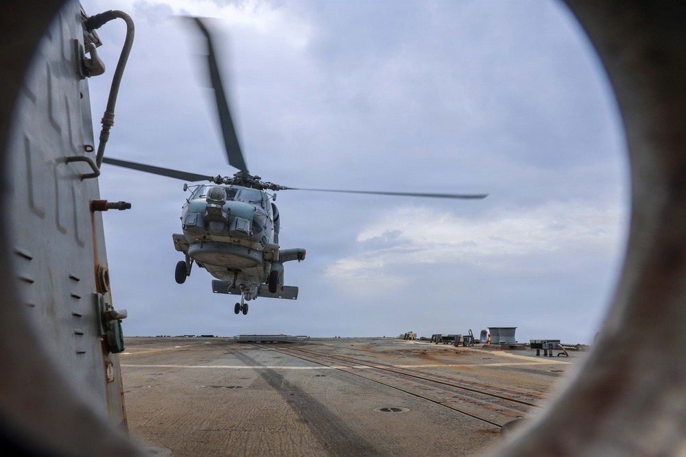USS Thomas Hudner (DDG 116) Conducts Flight Operations