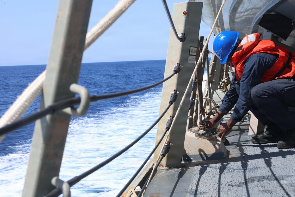 USS Thomas Hudner (DDG 116) Conducts Boat Operations