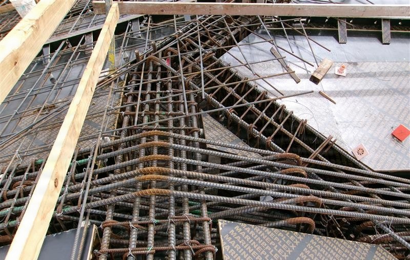 Double roof covering