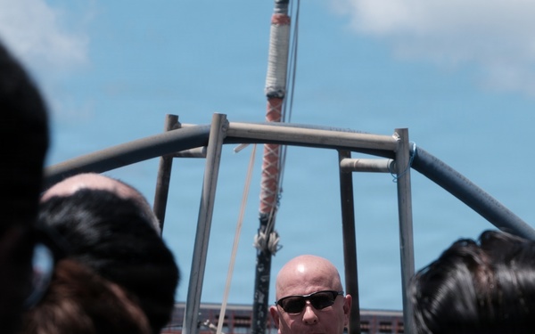 Senior Advisor to Secretary of War Visits Sailors aboard USS William P. Lawrence