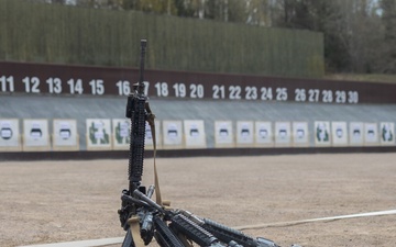 CLB-24 Marines conduct battlesight zero range in Sweden